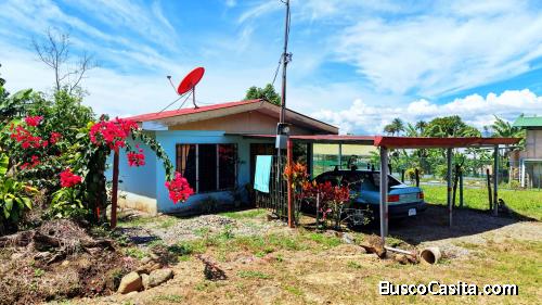 CASA RURAL CON AMBIENTE DE PAZ EN PLAYA VERDE, SANTA ELENA LOTE 206 M2