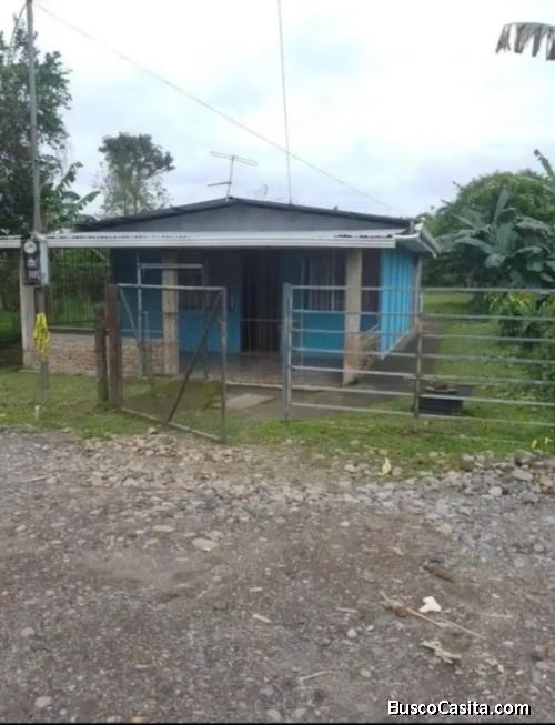 VENDO O CAMBIO CASA EN SARAPIQUÍ. 