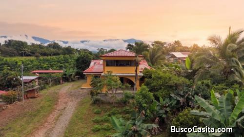 SE VENDE PROPIEDAD MIXTA COMERCIAL Y RESIDENCIAL SOBRE INTERAMERICANA
