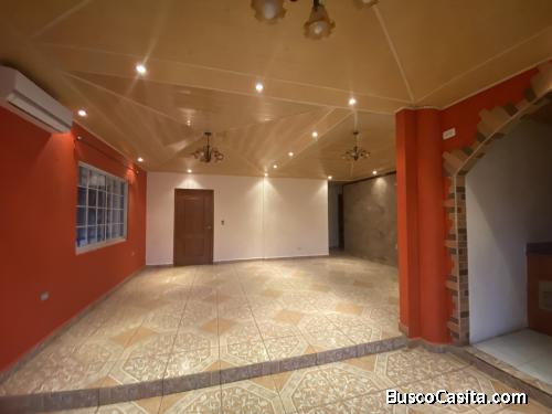 Venta de casa en los algarrobos villa del sol