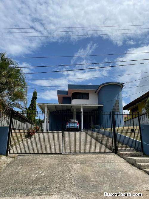 Vivienda de dos plantas