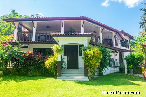 Casa Colonial en Venta – Las Cumbres