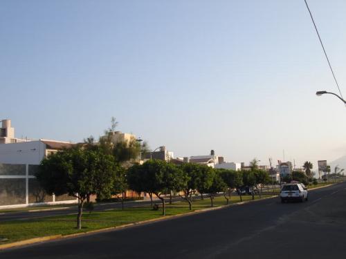 VENDO CASA 2 PISOS 570M2 EN URB.BUENOS AIRES I ETAPA - NVO.CHIMBOTE.