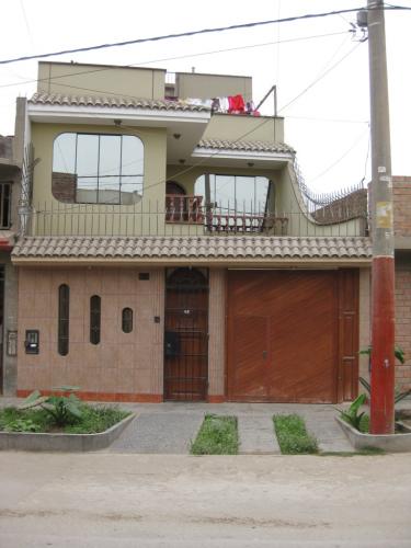 VENDO HERMOSA CASA EN SAN MARTIN DE PORRES