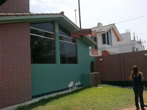 CASA EN VENTA 354m2, SAN BORJA 