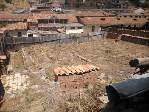 CASA COMO TERRENO EN SAPHY DE 1261M2