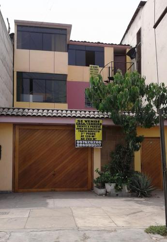 SE VENDE CASA / TERRENO RIMAC