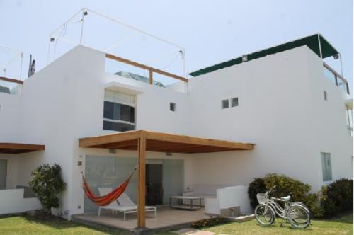 CASA DE PLAYA DE 174.10M2 CON VISTA AL MAR EN ASIA - CAÑETE