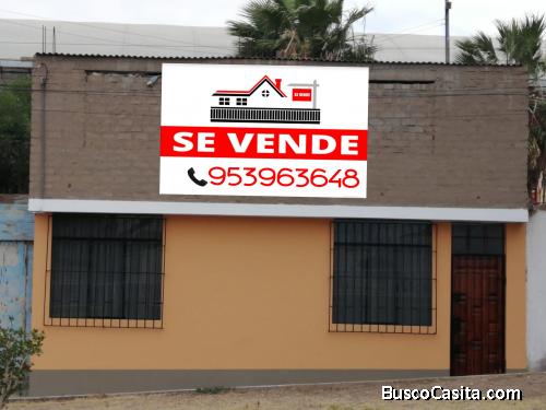 Se vende Casa en Av.Venecia - ILO