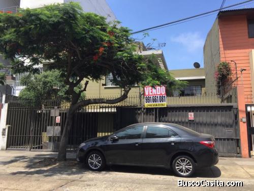 VENDO CASA EN CERCADO DE LIMA