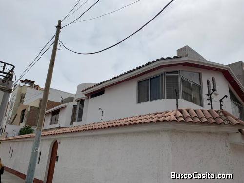 SAN MIGUEL CASA EN ESQUINA $ 580000