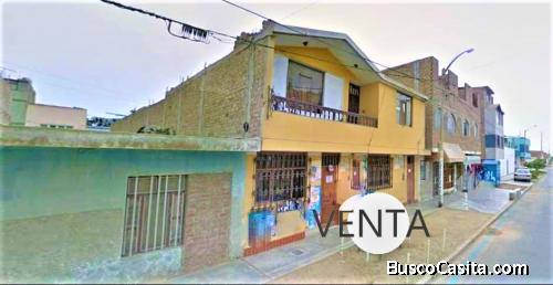 VENDO AMPLIA CASA EN VISTA ALEGRE   AREA DE 195m2