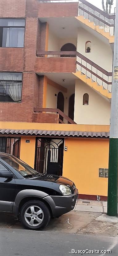 VENDO CASA EN JESUS MARÍA, ZONA DE SAN FELIPE. 