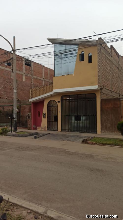 Venta de casa frente a parque urb santo Domingo Carabayllo