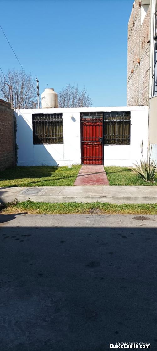 venta de casa en ocacion en las palmeras Ica