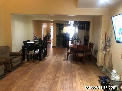 VENDO CASA DE 3 PISOS EN VILLA MARIA TRIUNFO NUEVA ESPERANZA $250.000