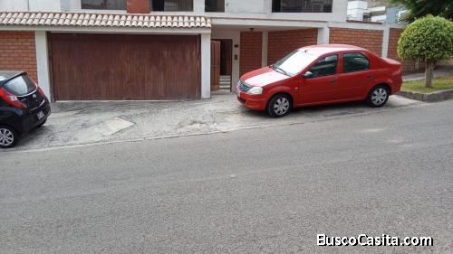 Amplia casa en Rinconada del Lago La Molina