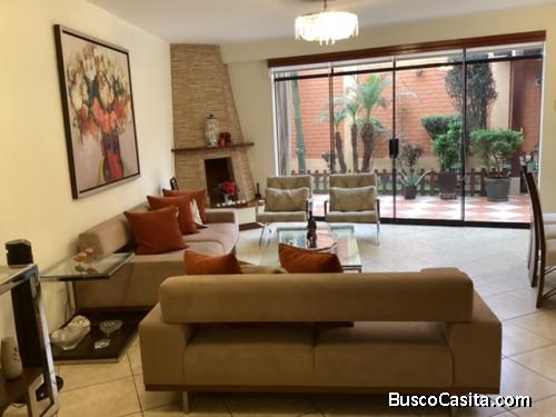 Vendo Casa en San Borja frente al Pentagonito