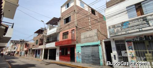 SE VENDE CASA EN EL DISTRITO DE LURIN (LURIN CERCADO - CONO SUR)
