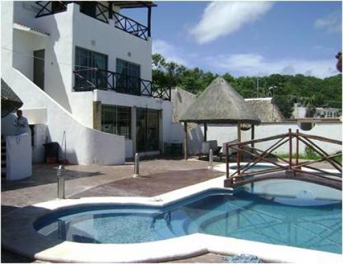 PRECIOSA CASA EN PLAYA PRIVADA