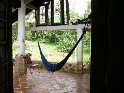 CASA CON GRAN TERRENO FRENTE PARQUE DE DOS AMATES CATEMACO