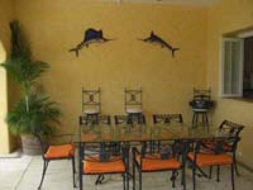 VILLA EN BRISAS MARQUES EN VENTA