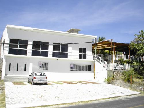 AMIGOS :) REMATAMOS *HERMOSA CASA NUEVA C/2 ALBERCAS* ESTRENELA!!! M=301 M2. $3,750,000 MN. TEQUESQUITENGO CERCA DEL LAGO :) VENGA YA!!! LO ESPERAMOS 