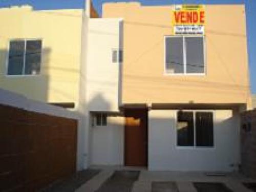 CASA EN MEXICALTZINGO