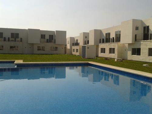 CASAS para VACACIONAR y vivir BIEN con ALBERCA