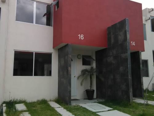 Tu casa en Lago residencial