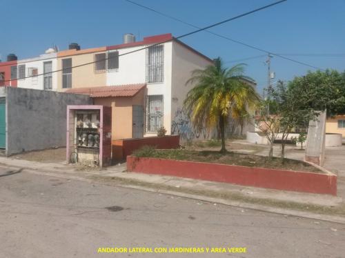 VIVIENDA EXCELENTE CALLE ÁLAMO, FRACC LA FLORIDA EN VERACRUZ, VER.