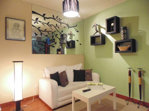 Descansa en nuestras cómodas suites 