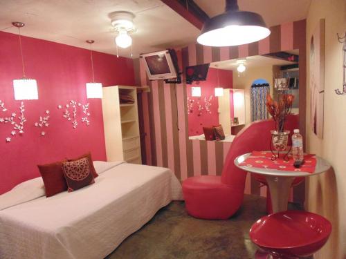 Fantásticas suites en la colonia Florida completamente amuebladas