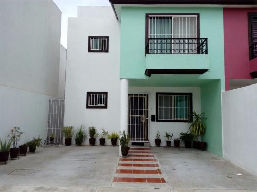 CASA EN VENTA FRACCIONAMIENTO MEDITERRANEO