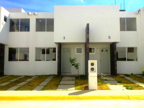 LA MEJOR RESIDENCIA 3 HABITACIONES