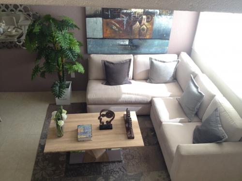 CASA DE 3 HABITACIONES