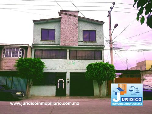 SE VENDE BONITA CASA EN VALLE DE CHALCO acondicionada para negocio y casa