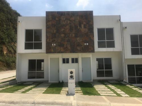 INVIERTE EN UNA VIVIENDA CON UNA ALTA PLUSVALÍA CERCA DE INTERLOMAS Y SANTA FE