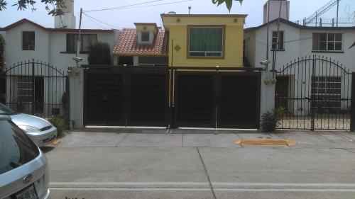 Linda casa en perfecto estado