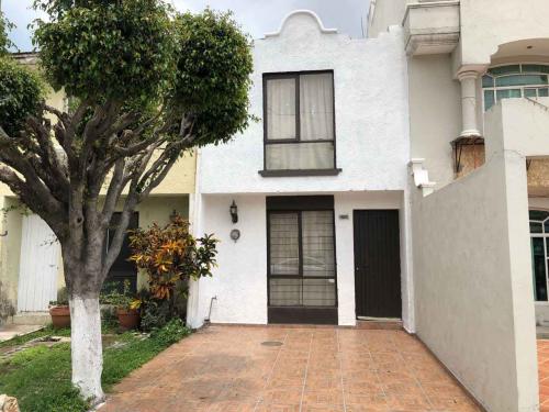 Casa Venta / Plaza Guadalupe / Zapopan