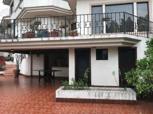 RESIDENCIA EN VENTA EN FRACCIONAMIENTO CHAPULTEPEC
