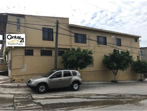 CASA EN VENTA DE 5 RECÁMARAS EN JARDINES DEL RUBÍ