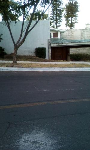 Residencia en zona triple A  Colinas San Javier 