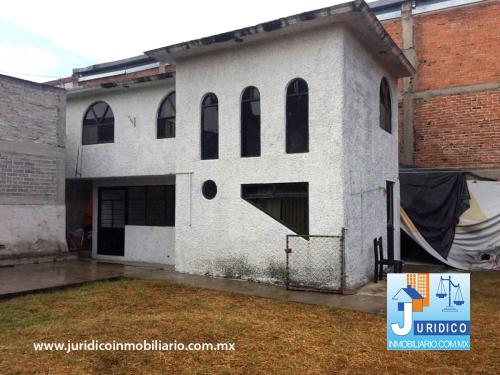Amplia casa céntrica en venta en Chalco