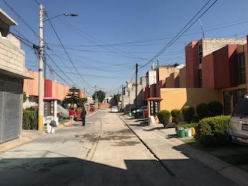 VENTA DE CASA EN HEROES DE COACALCO