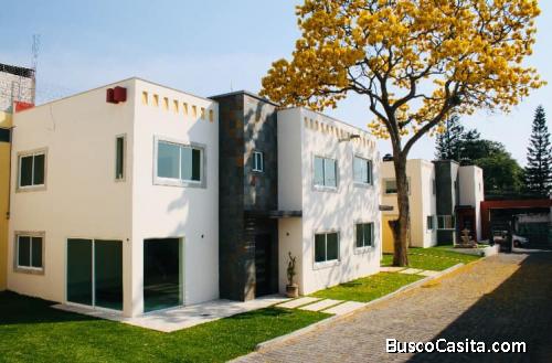 VENTA DE CASA EN CONDOMINIO EN OAXTEPEC