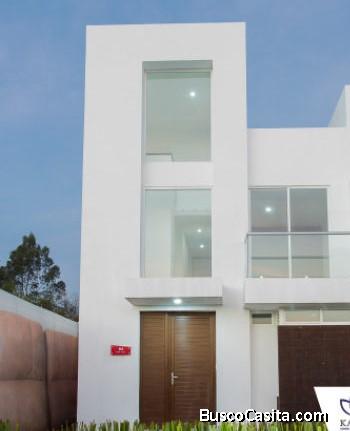 EXCELENTE CASA EN LOMAS DE ANGELOPOLIS 