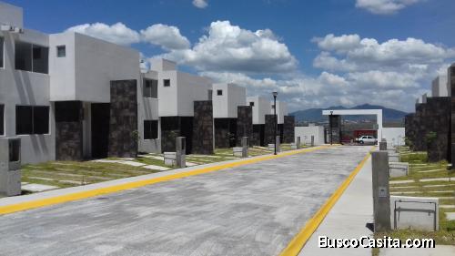casa de dos niveles