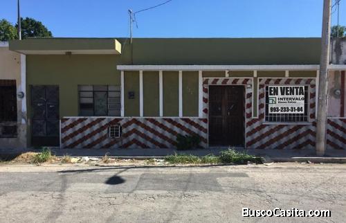 CONFORTABLE CASA EN VENTA EN EL CENTRO