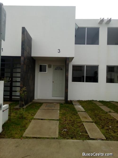 EXCELENTE CASA EN VENTA 